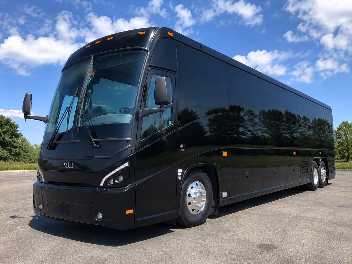 bachelorette parties birthday celebrations and night out bus rentals in overland park
