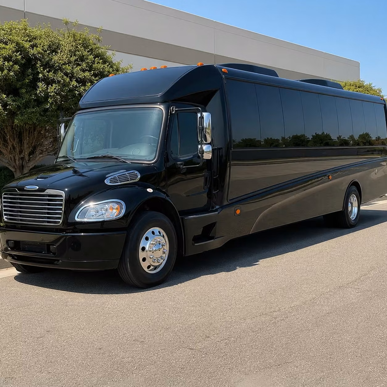 overland park 30 passenger minibus rental