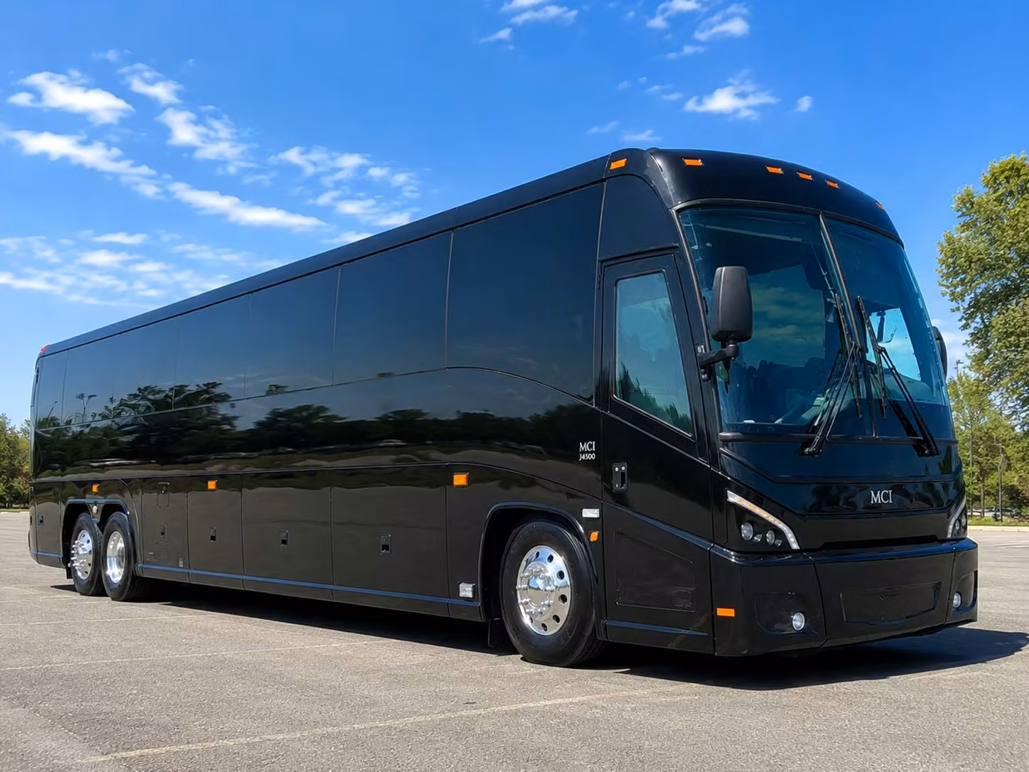 overland park sports team transportation and fan group bus rentals