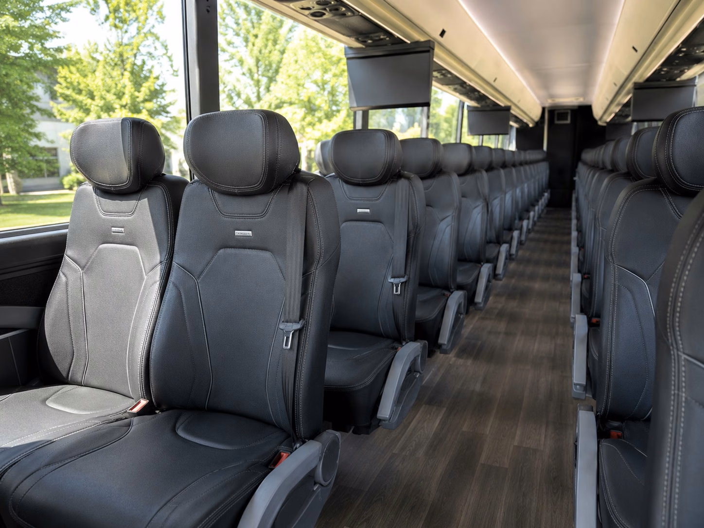 wedding transportation in overland park and all the surrounding areas